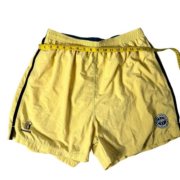 Yellow Cutter and Buck Men's TPC Scottsdale Swim Board Shorts Trunks XL - Picture 1 of 4